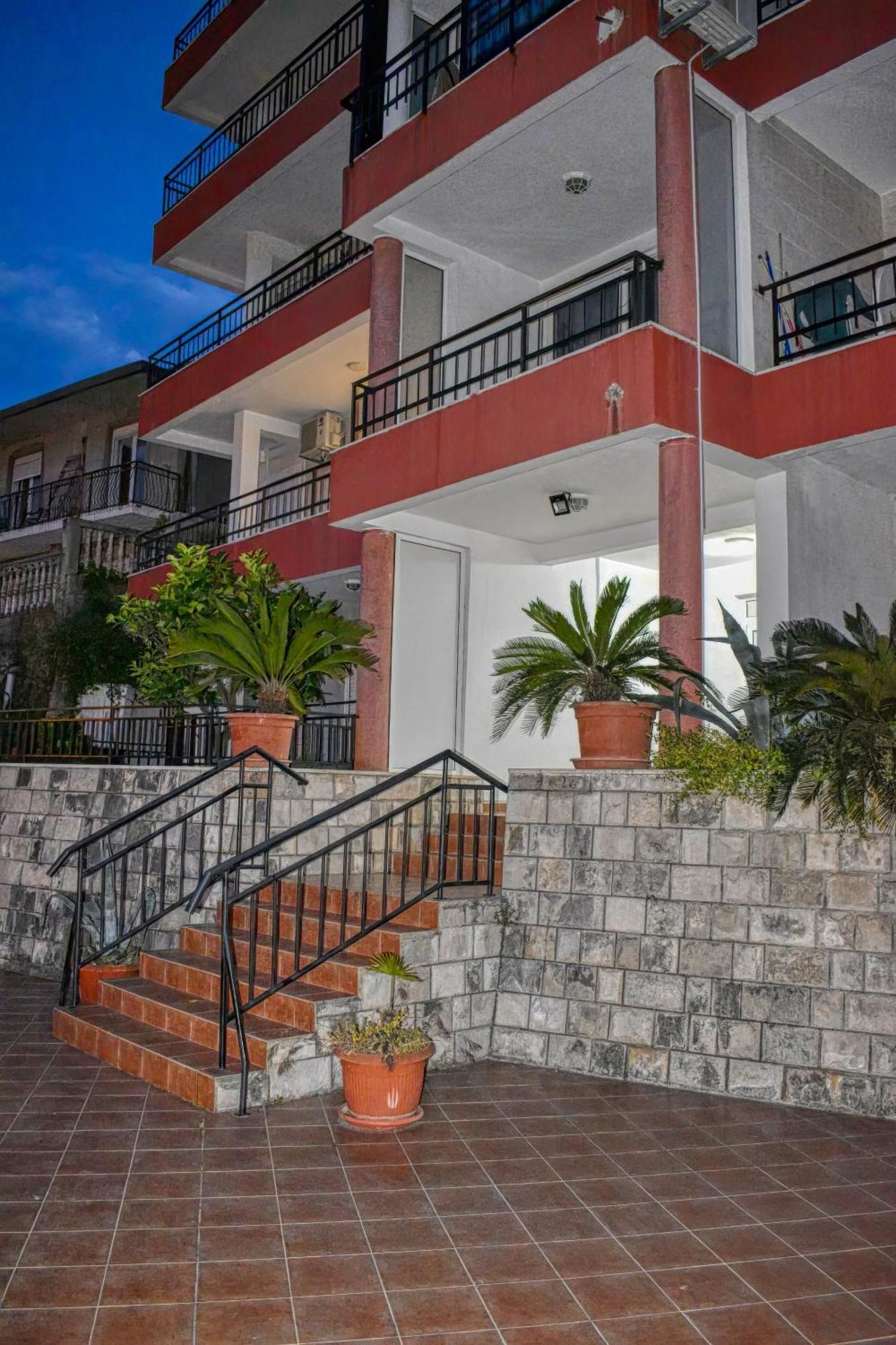 Sea View Studio Terminal Budva Exterior foto
